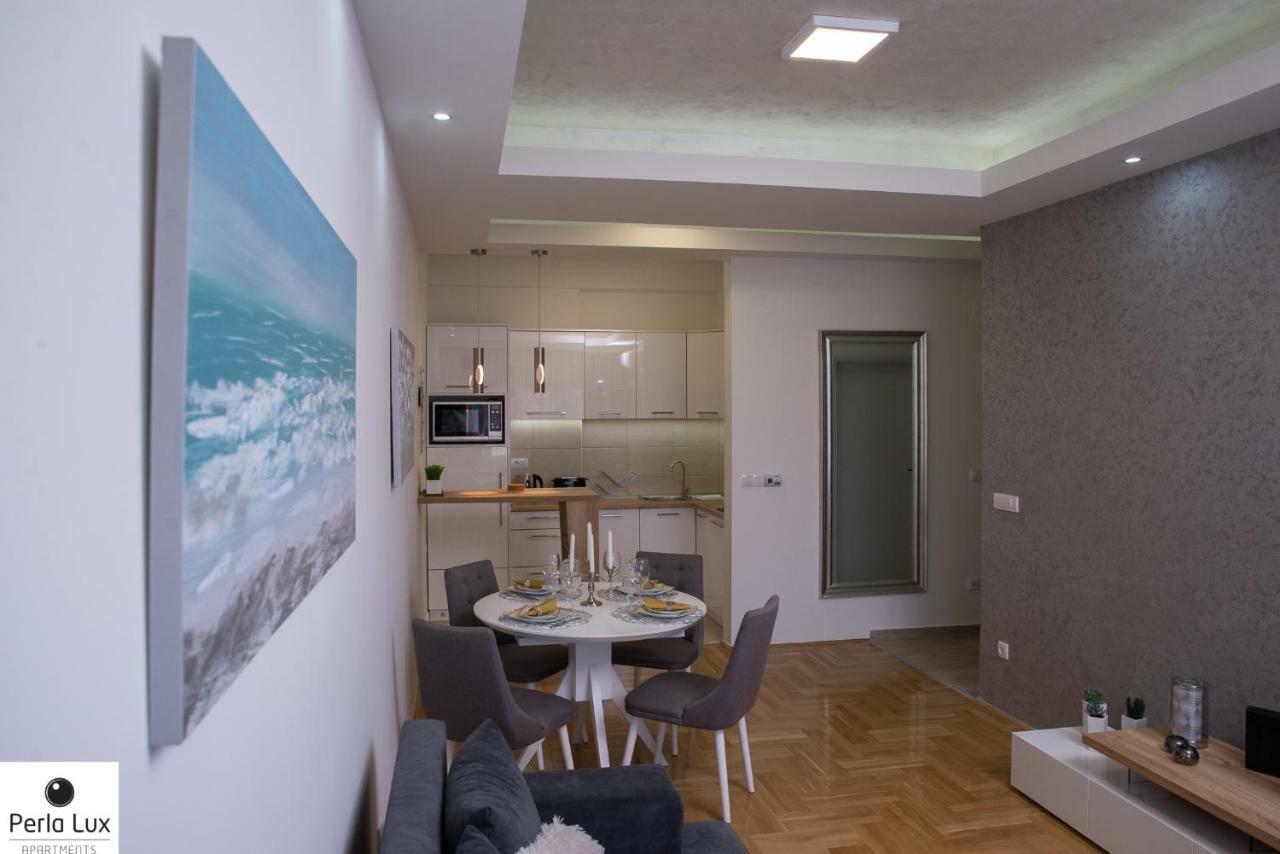 Perla Lux Apartments アランジェロヴァツ エクステリア 写真